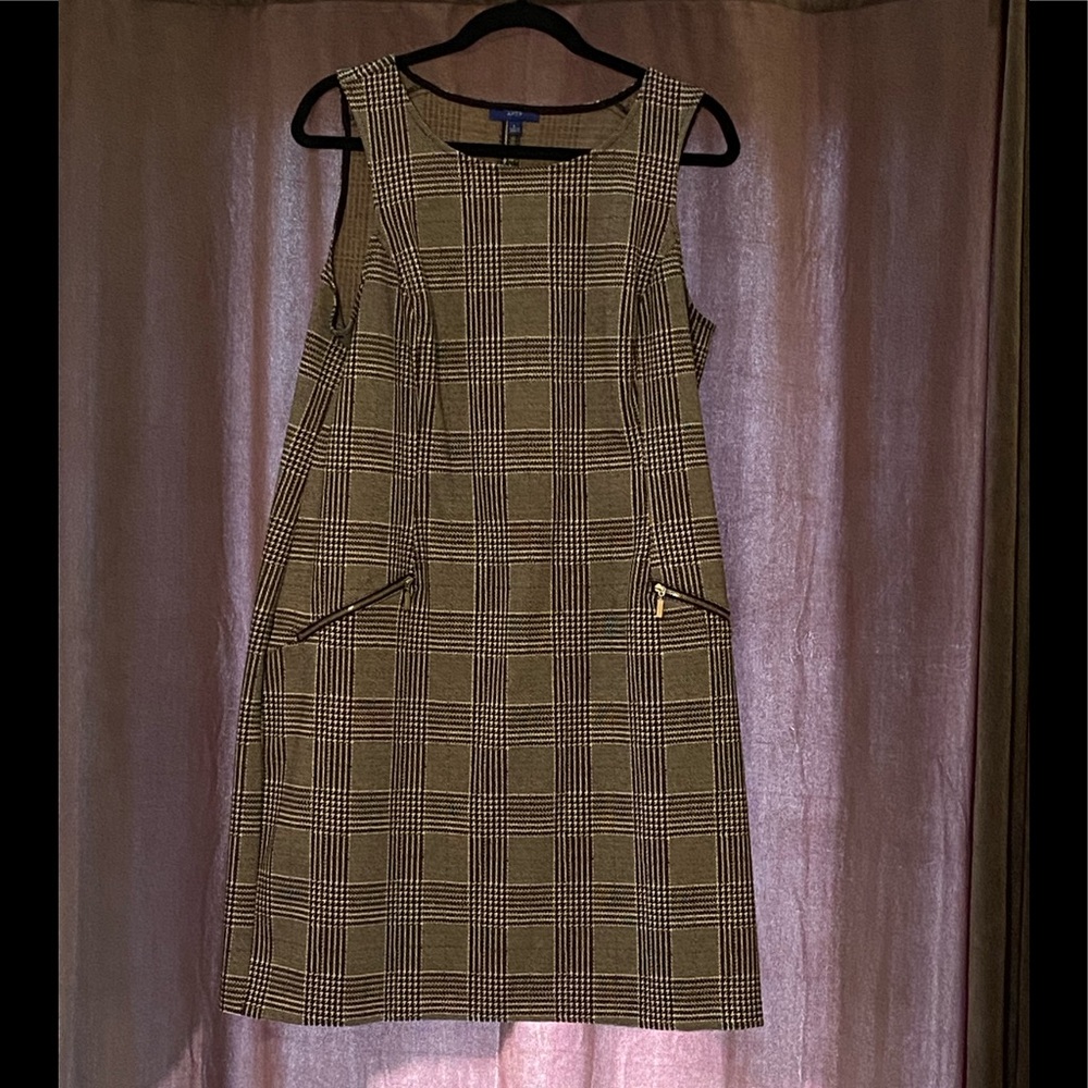 Woman’s APT 9 Dress